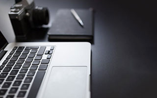 “沙滩合球：天府新区沙滩赛场迎来极限挑战”